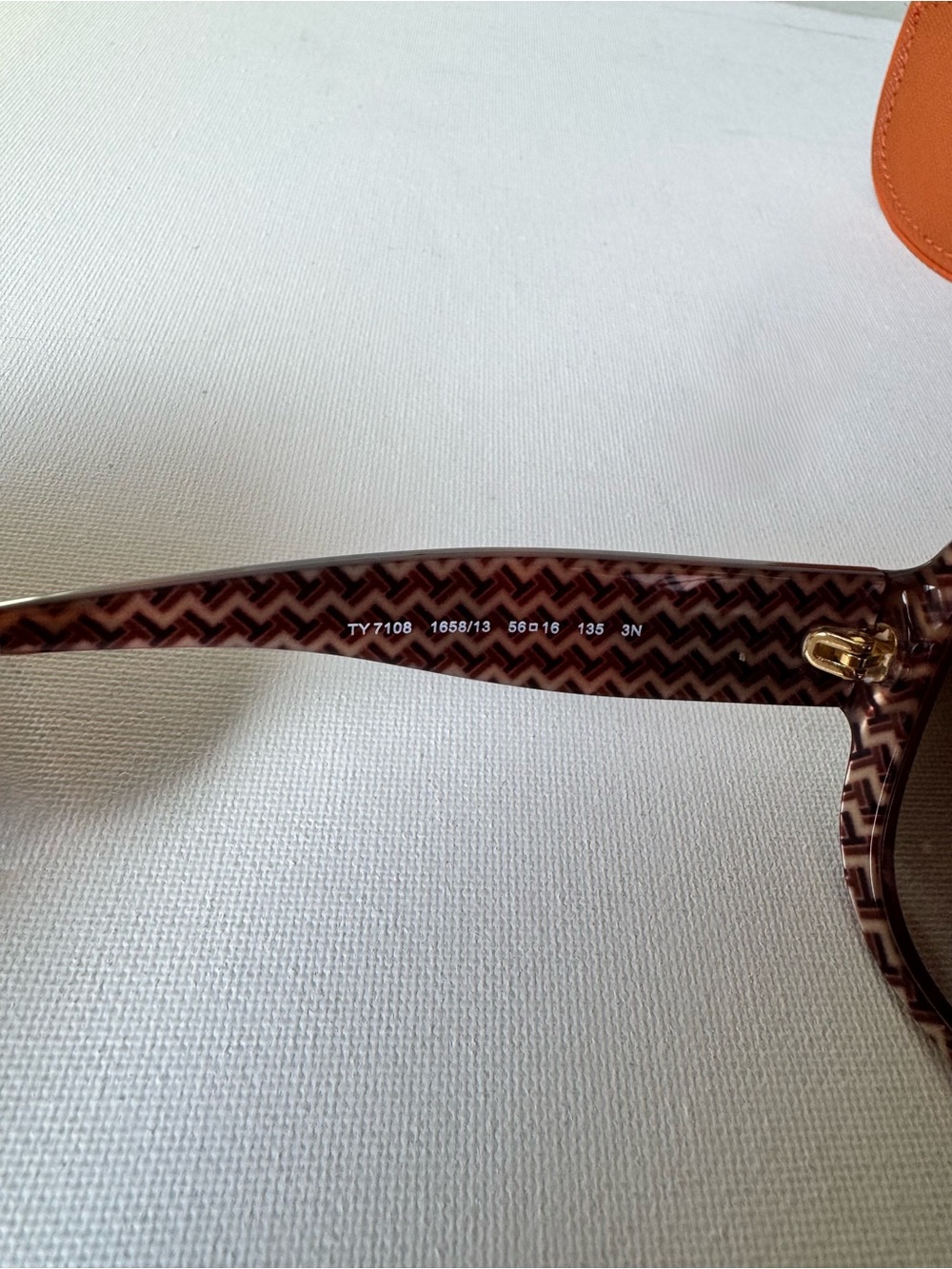 Tory Burch Oversized Sunglasses in Brown with Orange Case - Picture 11 of 16